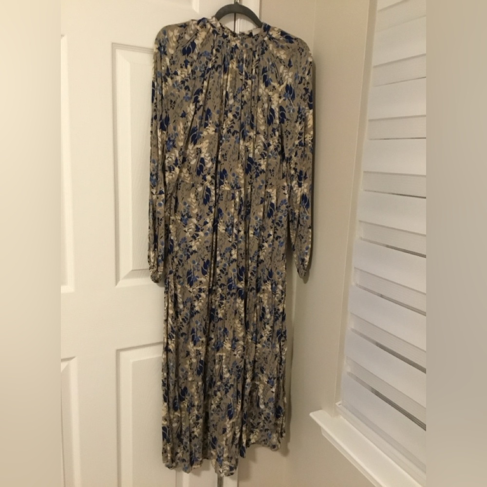 Women’s floral printed maxi dress